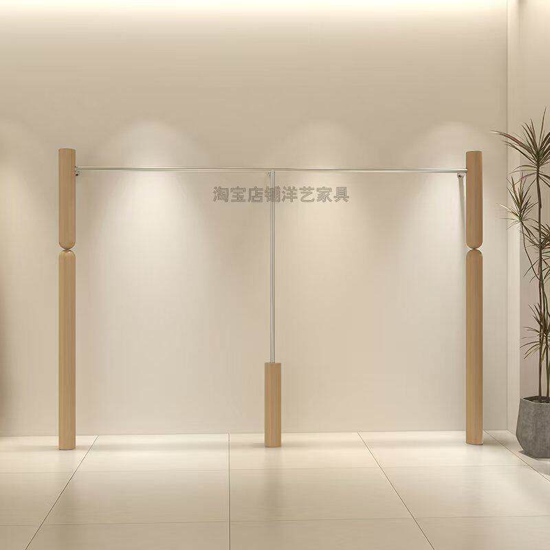 服装店展示架上墙中古风女装店挂衣架不锈钢原木色陈列架专用道具