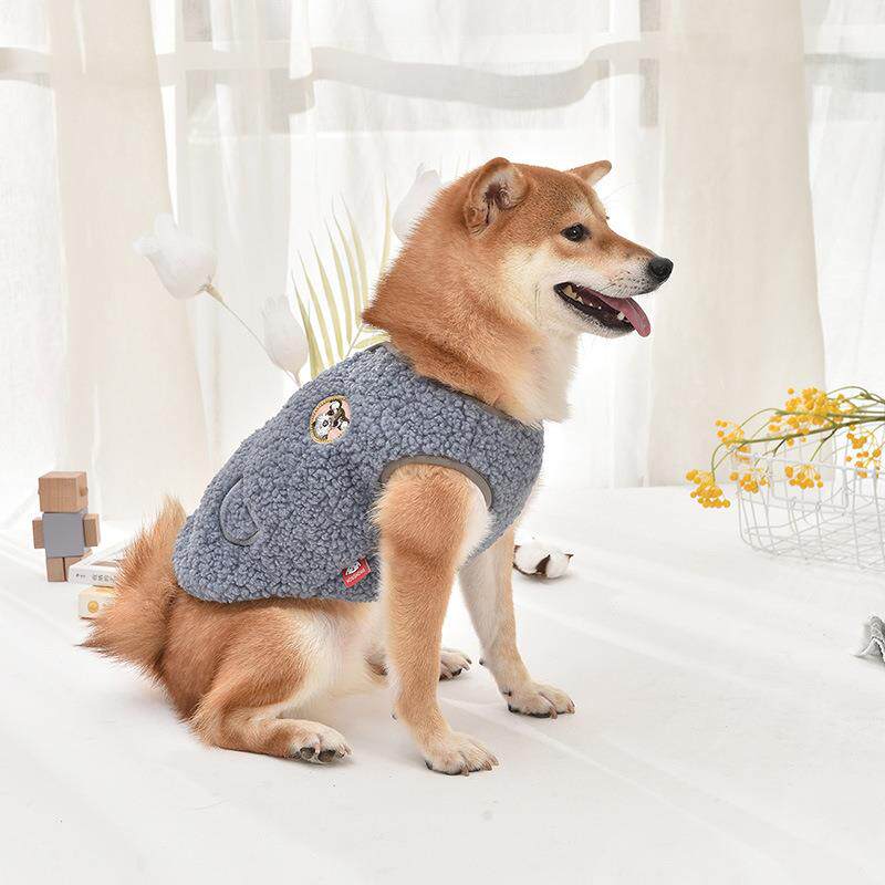 秋冬新款柯基法斗比熊摇粒绒背心宠物狗狗猫咪衣服服饰厂家