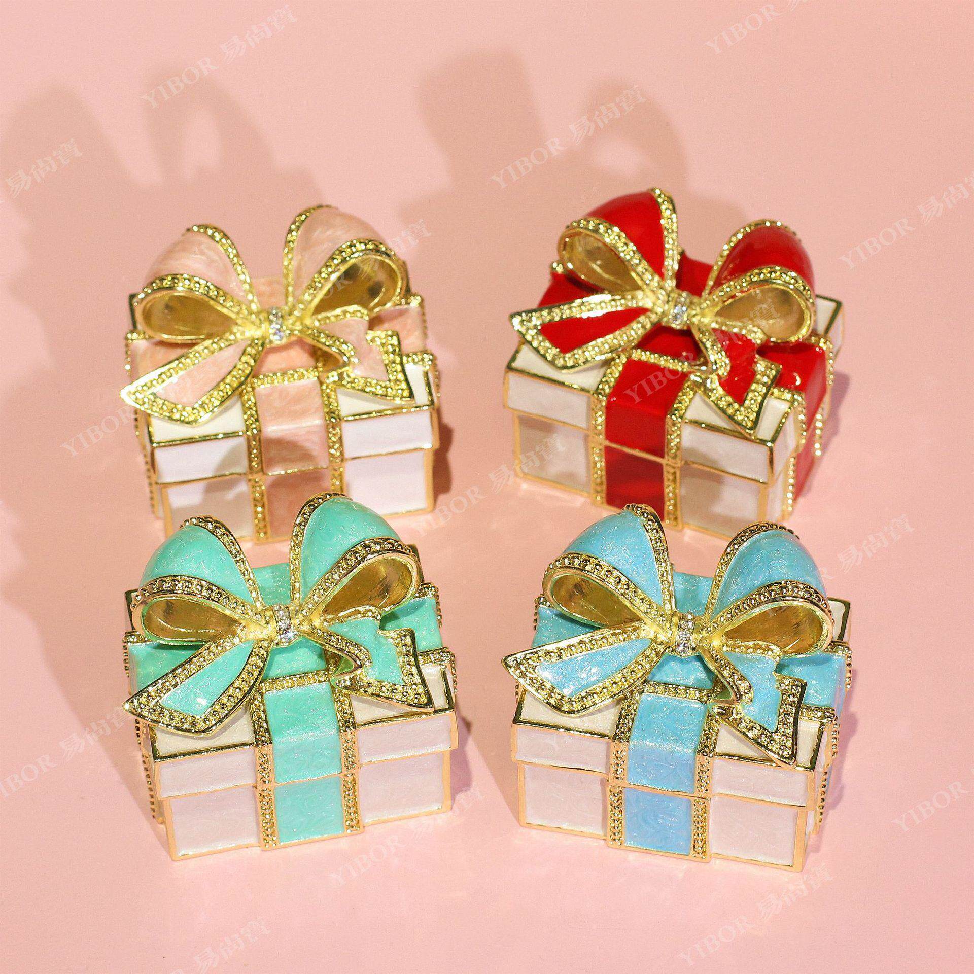 烧金属珐琅彩首饰方形小摆盒件七宝蝴蝶AB2004结婚礼创意饰收品纳