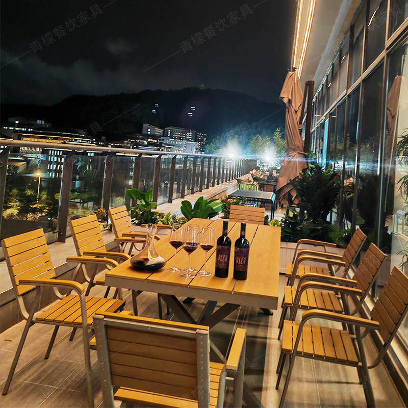 庭院户外桌椅塑木商业街饭店桌子别墅露天海景饭厅休闲 室外桌椅