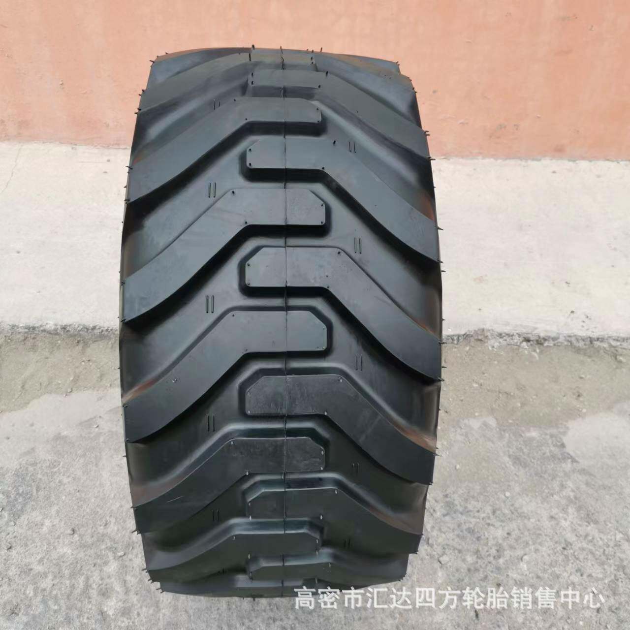 现货供应15.5/60-18工程机械轮胎压路机轮胎零售