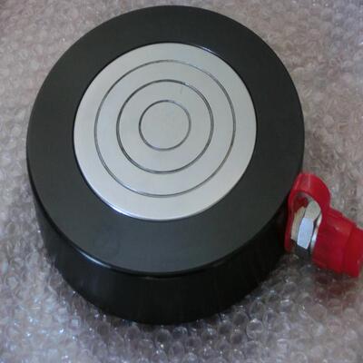 单动式分离式超薄型千斤顶RMC-100T15mm升高高度液压千斤顶