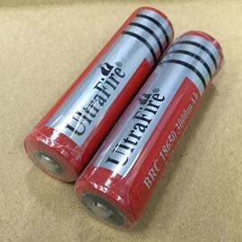 UltraFire 3000mAh 3.7V尖头18650锂电池手电筒头灯充电电池