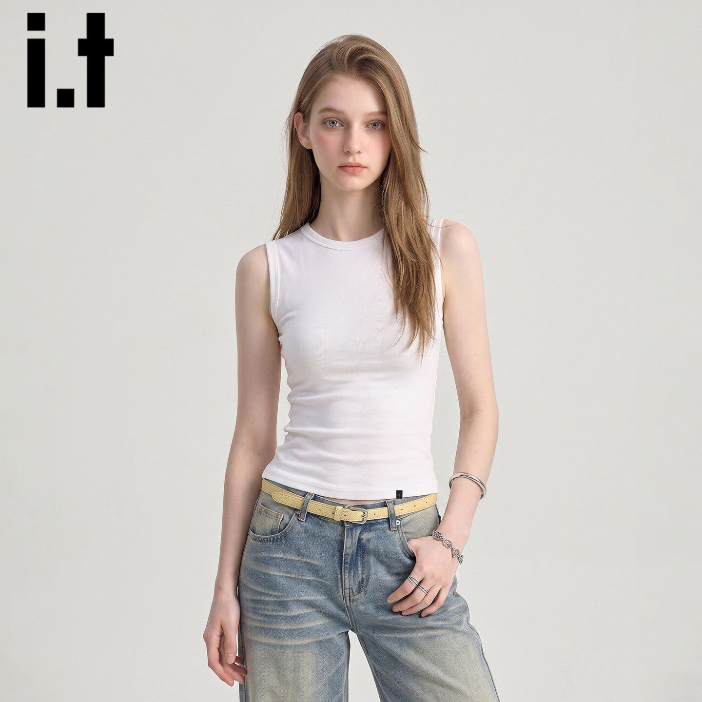 it:CHOCOOLATE白色吊带背心女2026新款夏季韩系圆领绝美无袖上衣