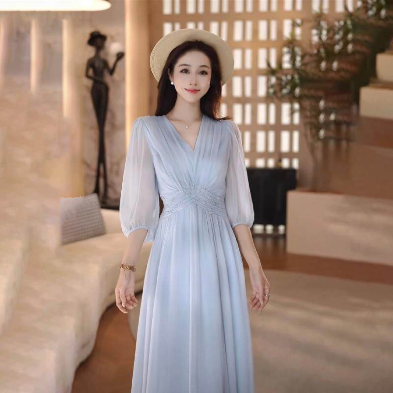 欧洲站2025年夏季新款气质V领褶皱收腰洋装女纯色修身显瘦长裙