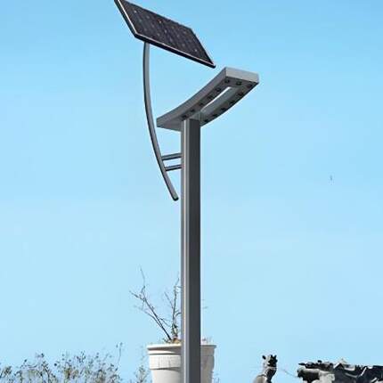 厂家生产道路灯市电一体回纹方管道路灯6米7米8米道路灯广场路灯