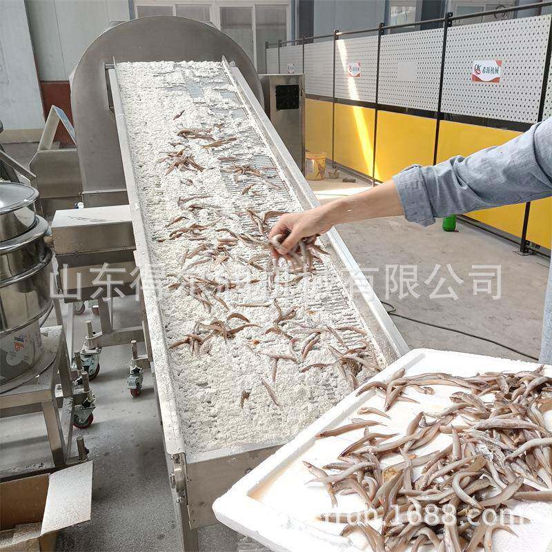 小酥肉滚筒裹粉机 炸鸡块上浆上粉机器 流水线操作 技术成熟