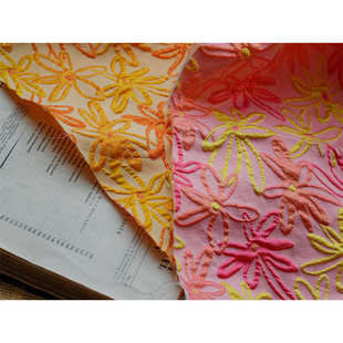 服面料锦涤浮雕色织布 蓬蓬裙箱包鞋 现代油画鲜艳风格 提花布料女装