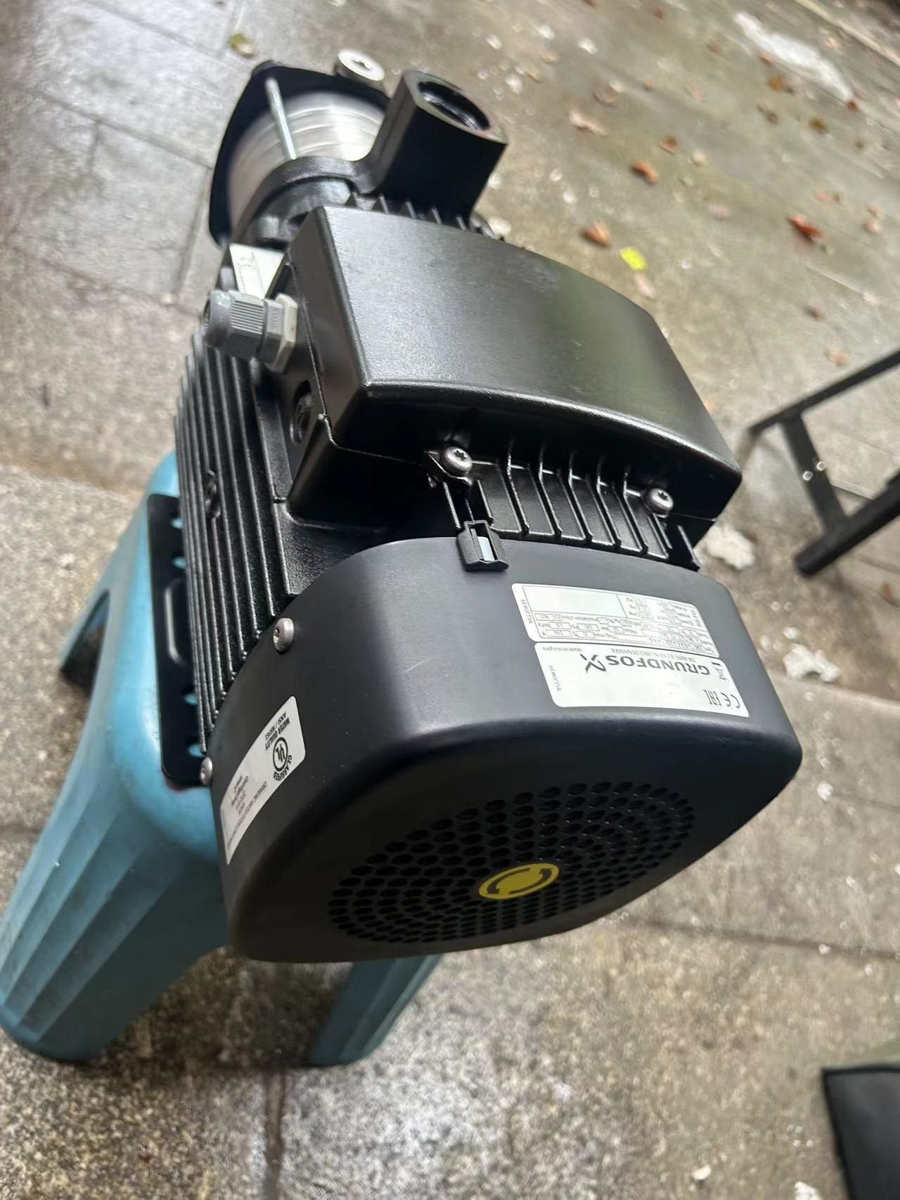 格兰富CM5-7 不锈钢多级泵、设备拆机，成色漂亮，需要联系