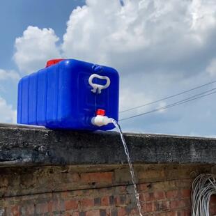 洗澡晒水箱农村室外家用大容量储水箱太阳能蓄水桶户外大号储水桶