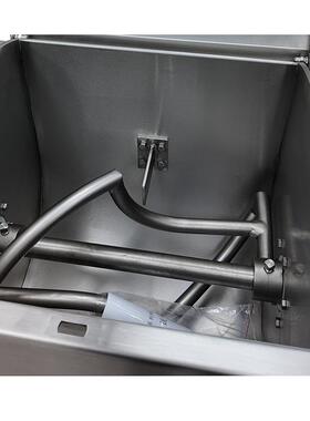 C型和面机7-50kg商用卧式揉面机304不锈钢大型面粉搅拌