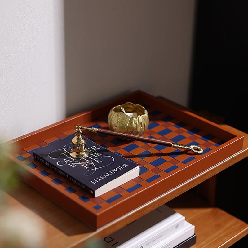 编织质棋盘格皮托家用客厅卧室桌面收玄纳盒多功能棋盘格皮茶几关图片
