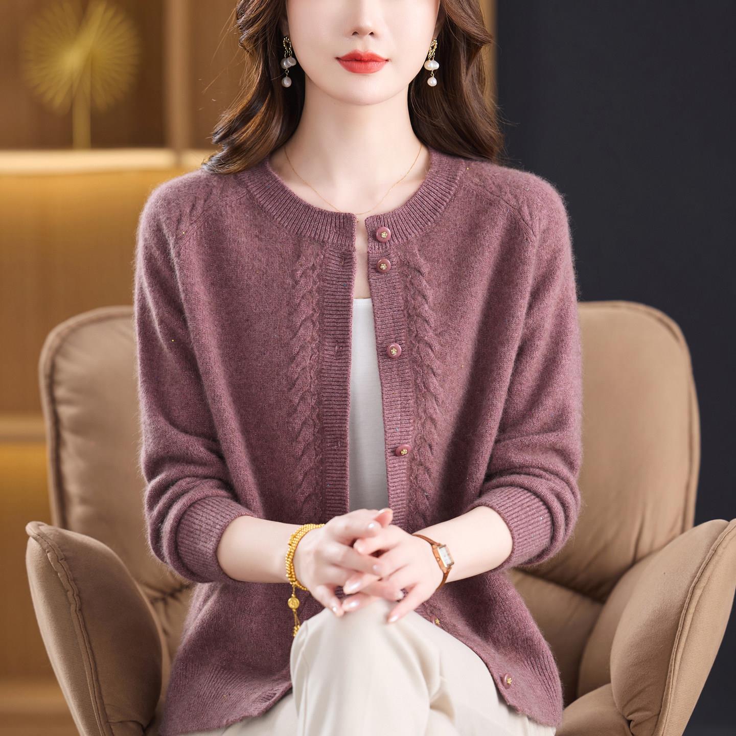 高端品牌妈妈装秋冬加厚100%纯羊绒衫外套中老年女大码羊毛衣开衫