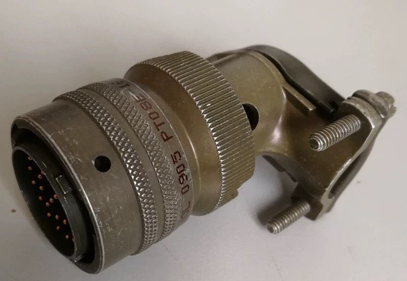 AMPHENOL-0905-PT08E-16-26P日本制造