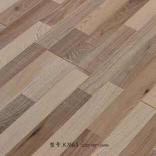 强化轻复合地板耐磨家用简现代批发锁扣商用北欧极厂家地板强化奢