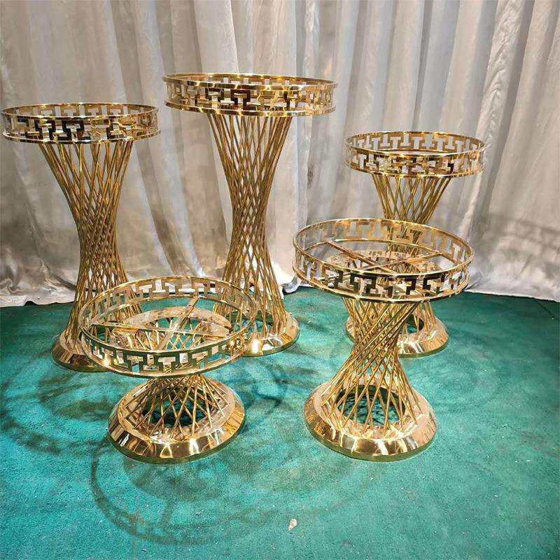金色几何铁艺甜品台婚礼节日派对造型样板间装饰花架场地轻奢风格