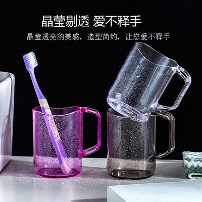 Japanese-style creative and fashionable minimalist couple's