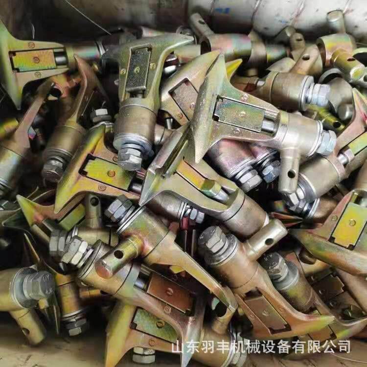 羽丰牌矿用吊椅抱索器 游乐缆车卡簧式抱索器 卡箍式滑道配件
