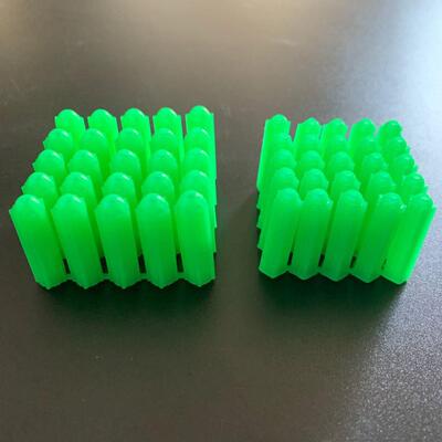 盒装塑料膨胀管胶厘8厘塞绿色全新料塑料胀管66mm1878m胶粒m胀塞