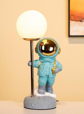 创意儿童礼品太空人宇航员台灯现代多功能创意礼品家居摆件装饰品