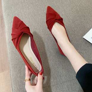 女鞋秋款2023新款婚鞋红色尖头平底单鞋女平跟软底工作鞋黑色瓢鞋