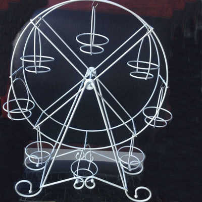 8 Cups Metal Rotating Ferris Wheel Cupcake Dessert Stand