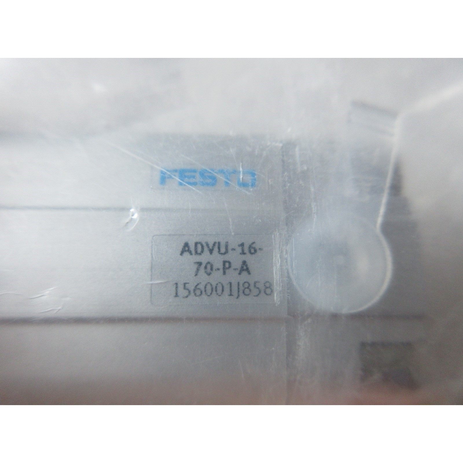 全新原装费斯托  156001 ADVU-16-70-P-A 现货