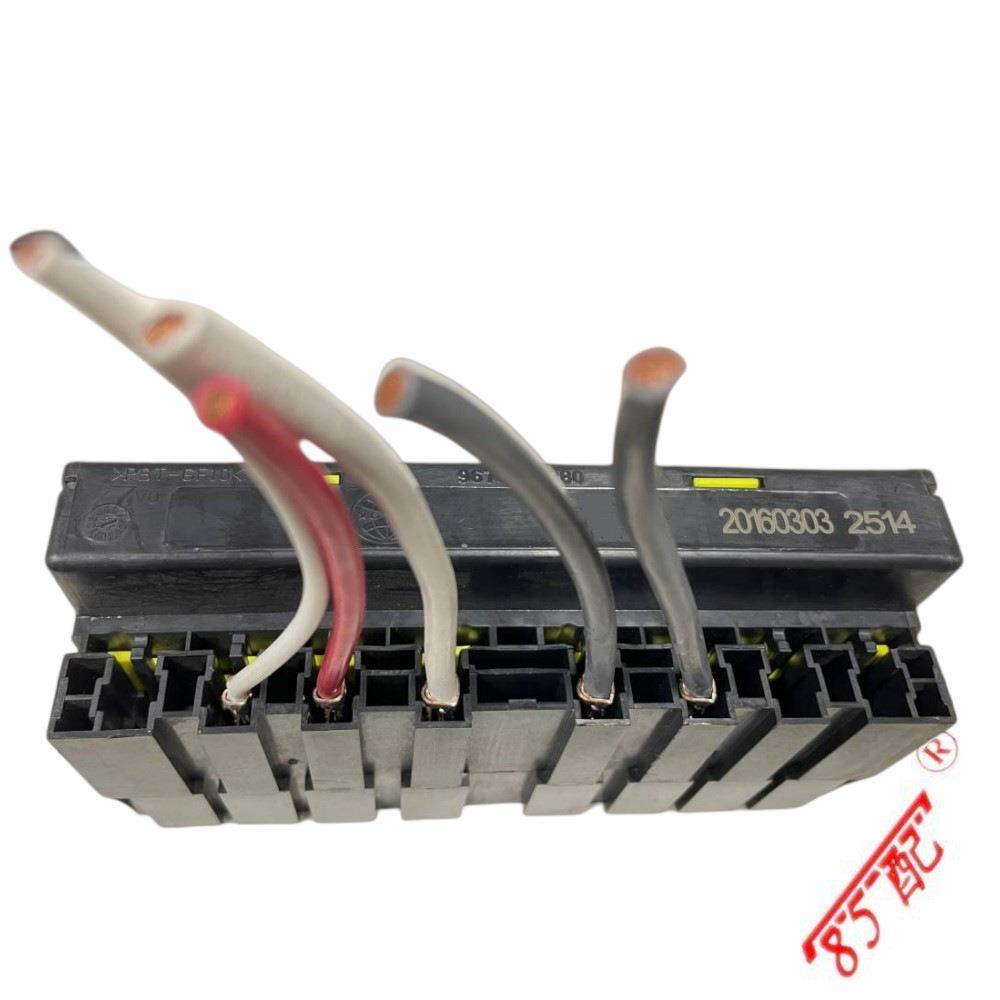 大保险丝盒6500Z1适用标致206CC 307SW 308SW 407 雪铁龙C4毕加索