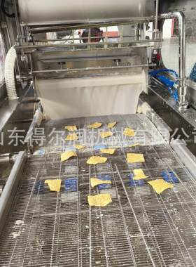 膨化食品薯片苦荞片巧克力涂层机 虾条涂层冷却生产线 现场试机