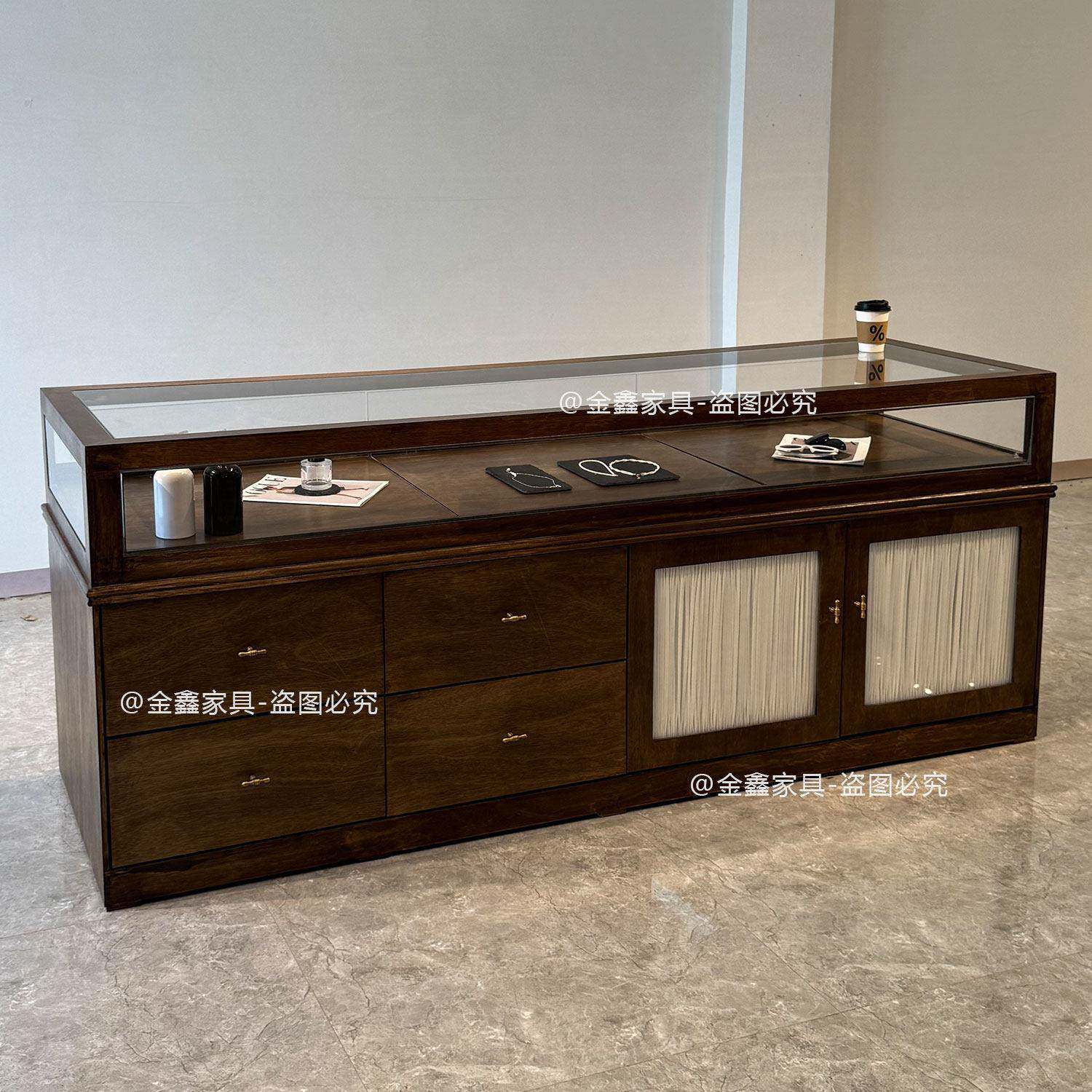 服装店中岛桌饰品店玻璃装饰展示柜女装店窗帘店中岛展示台流水台