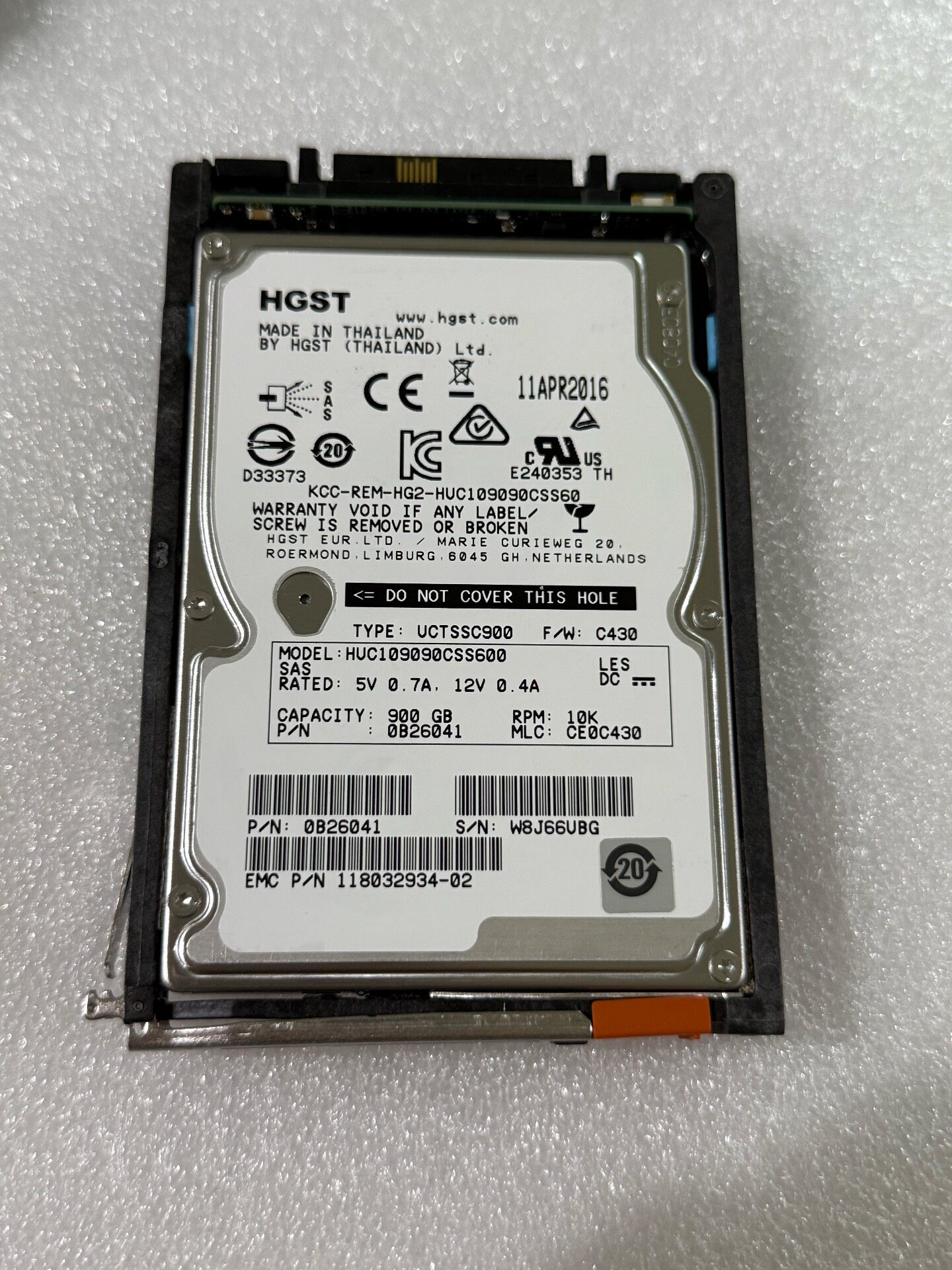 现货200个 成色新 EMC存储拆机 005049809 9