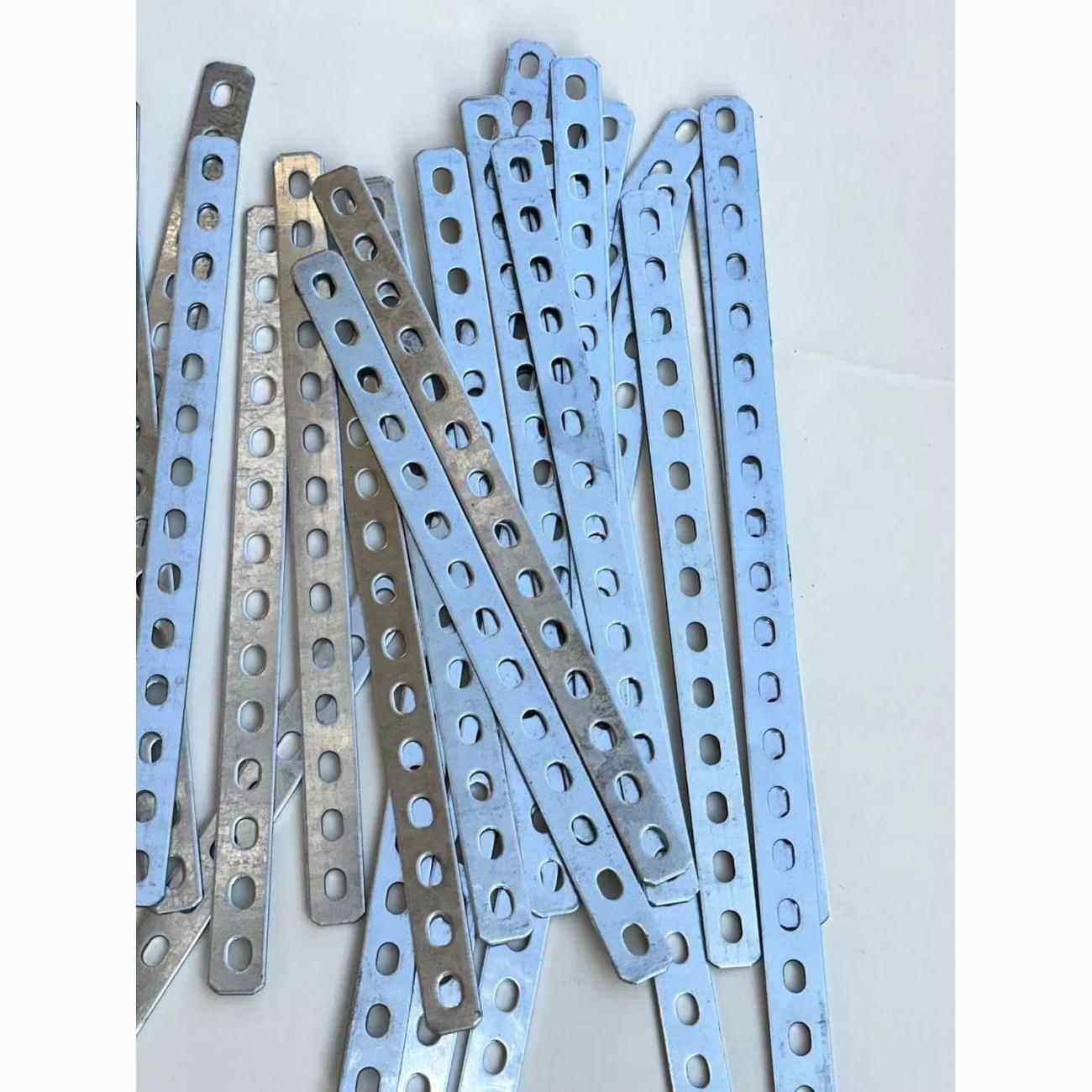 不锈钢板带孔铁条直条扁条加厚神器强力带孔扁条铁片改装角片