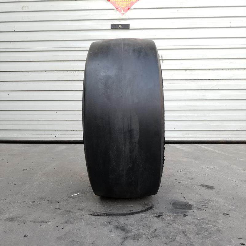 22×9-16压配式实心轮胎光面工业机械轮胎加强耐磨