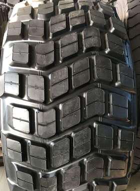 厂家供应 前进风神油罐车轮胎525/65R20.5油田运输车轮胎
