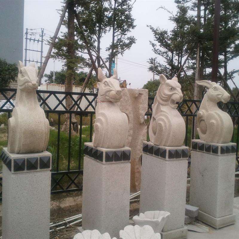 石雕喷水动物大理石动物雕塑鸡石头十二生肖吐水鸡工艺品公鸡
