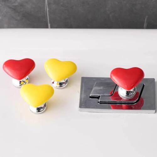 Heart-shaped toilet plunger, bathroom toilet tank flush swit