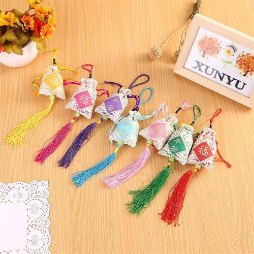 Fú Character Peaceful Sachet - Festive Aromatic Hanging Orn