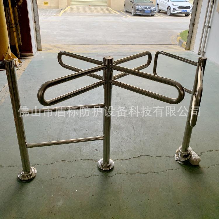 南宁超市小区行人旋转出入口道闸停车场控制机/道闸