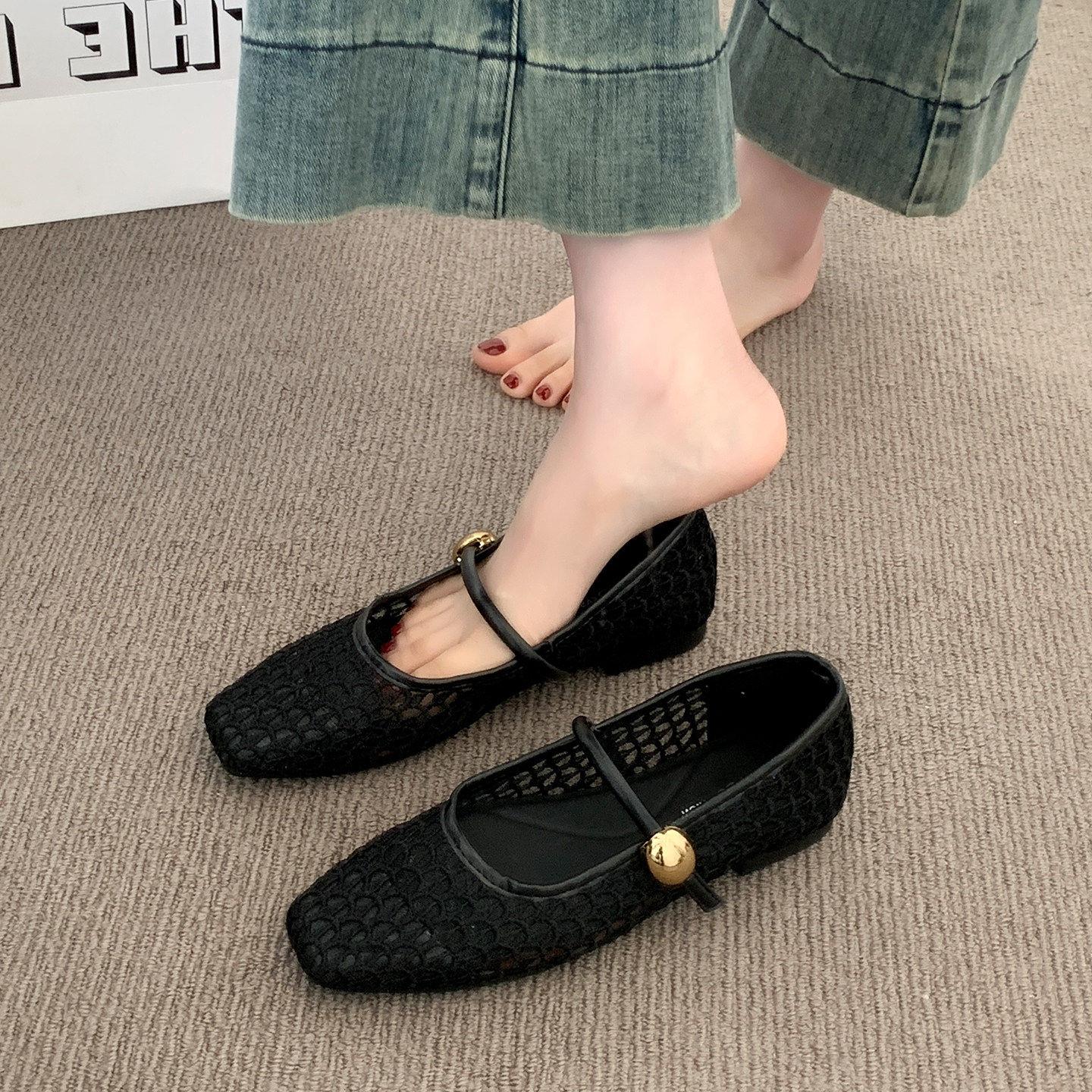 香港真皮法式平底玛丽珍单鞋女2026春夏新款编织镂空透气渔网凉鞋图片
