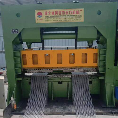 厂家直销 气动钢板拉网机 速钢笆网机钢板拉网机