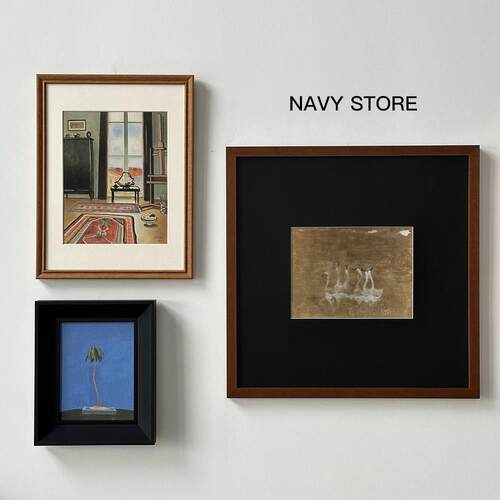 navySTORE人物图案小众中古装饰画画