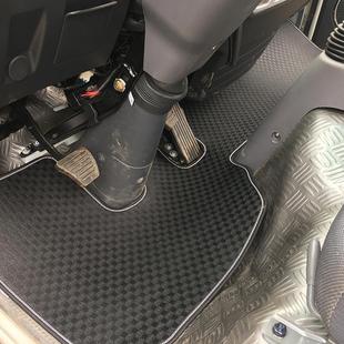 T8智相HOWO貨車腳墊 H5統(tǒng)帥T2 重汽豪沃悍將M2
