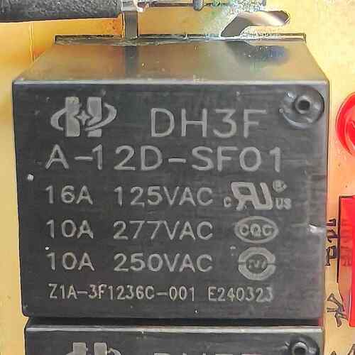 DH3F-A-12D-SF01 12VDC 全新通用款继电器DH3F-1A-12D-SS 4脚