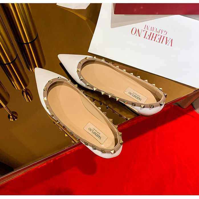 铆钉单鞋女2023春秋新款尖头浅口鞋子软底一脚蹬豆豆鞋平底单鞋潮,女鞋,浅口单鞋,淘宝优惠券,粉丝福利购,淘宝优惠卷