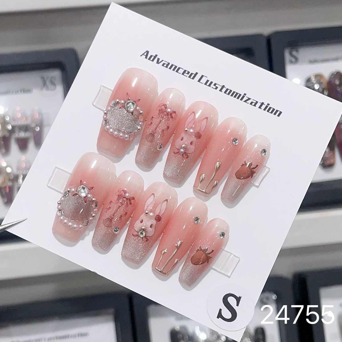 可拆卸可爱粉色显白甲中长纯手工美甲兔子洛可可甲穿戴甜酷光疗