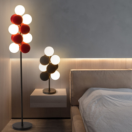北欧落地灯个性创意客厅卧室，书房简约现代植绒球葡萄立式装饰灯