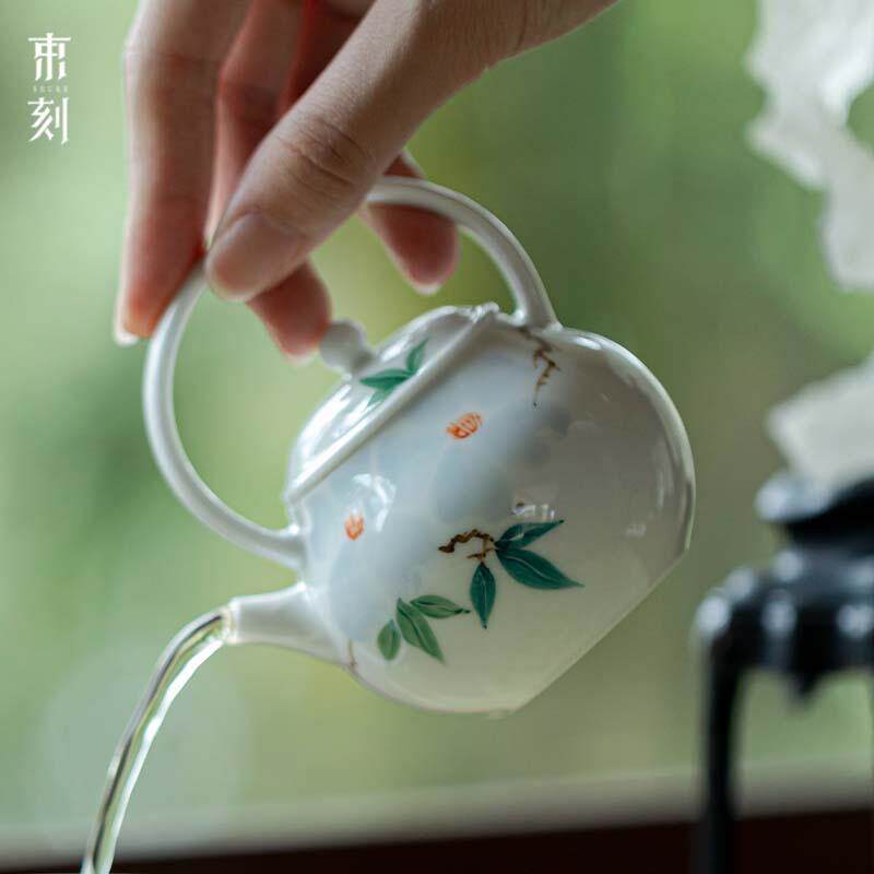 束刻玉泥白瓷纯手绘五瓣花提梁壶家用陶瓷茶具高颜值泡茶壶带过滤