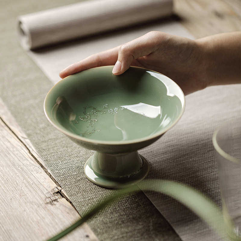 越窑梅子青瓷果盘仿宋高足陶瓷日式高脚盘茶点盘点心托盘小糕点盘,餐饮具,果盆/果盘/果篮,淘宝优惠券,粉丝福利购,淘宝优惠卷