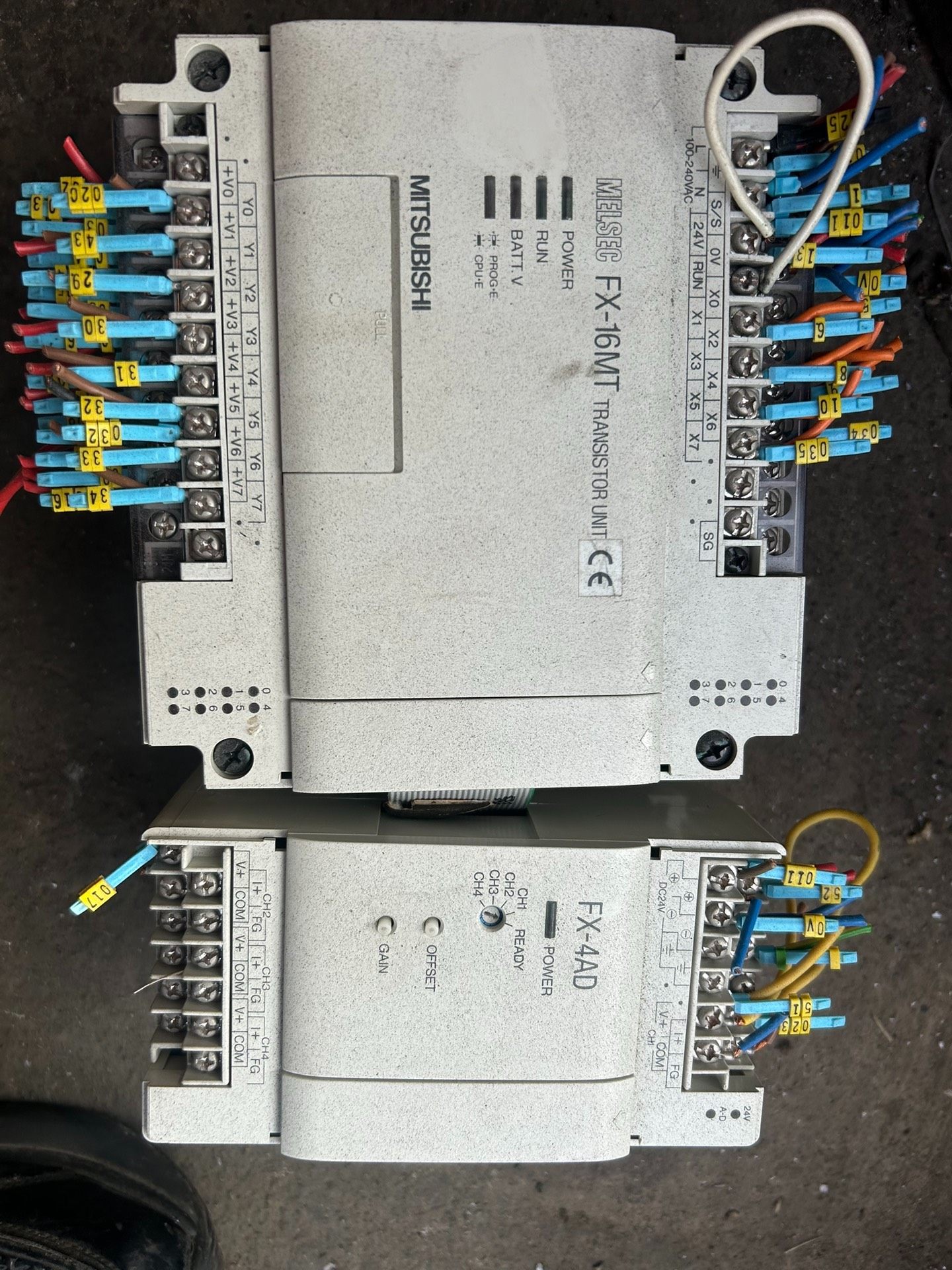三菱PLC，FX-16MT，+FX-4AD二手拆机，实图拍摄