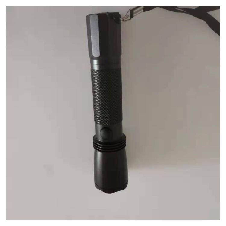 ML6008 35*157 手电筒